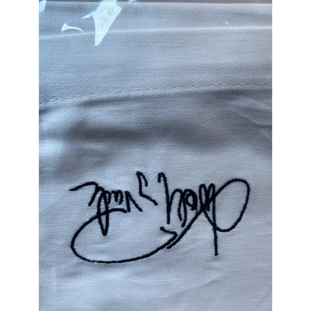 Set of 4 White Cotton Placemats and Napkins with Embroidered‎ Signature NEW